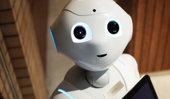 An example of robotics and AI in B2B marketing